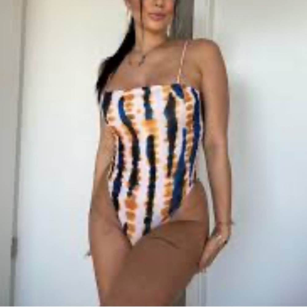Zara Abstract Bodysuit